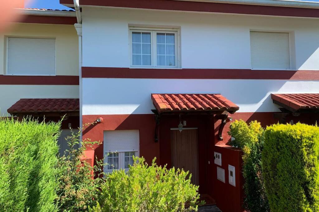 Chalet En El Alto De La Hayuela-Udias מראה חיצוני תמונה